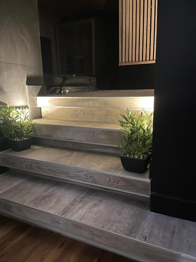 La Suite Grenoble Spa Jacuzzi Et Sauna Privatif Exteriér fotografie