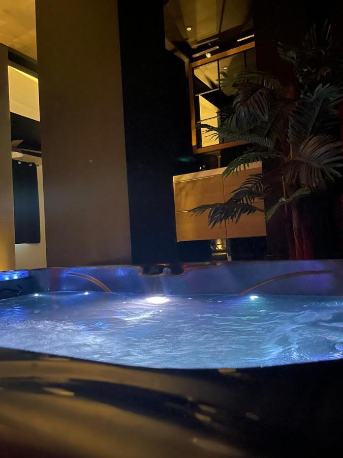 La Suite Grenoble Spa Jacuzzi Et Sauna Privatif Exteriér fotografie