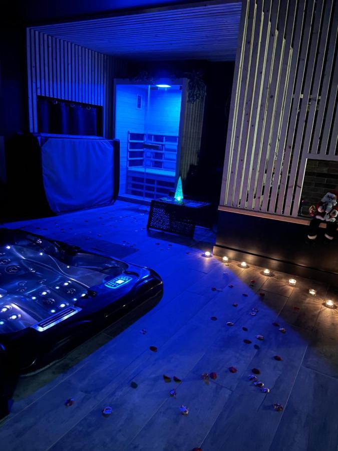 La Suite Grenoble Spa Jacuzzi Et Sauna Privatif Exteriér fotografie